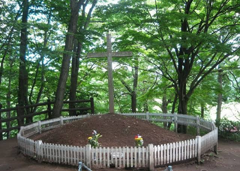 Japón custodia la leyenda de la tumba de Cristo en Shingo