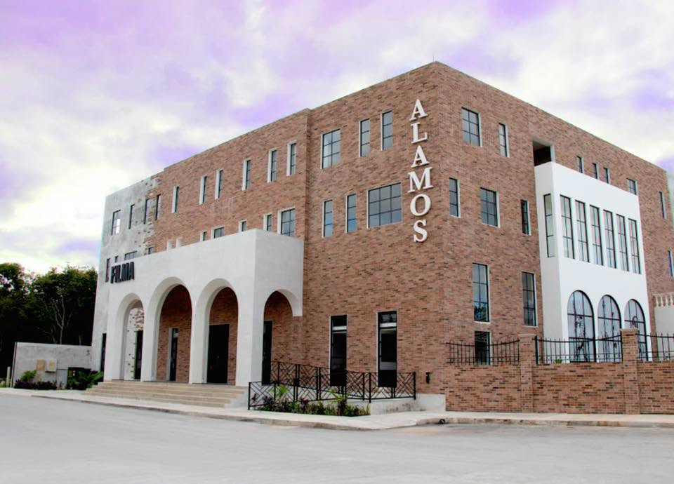 Padres denuncian hostigamiento en Colegio Álamos Preparatoria Sur