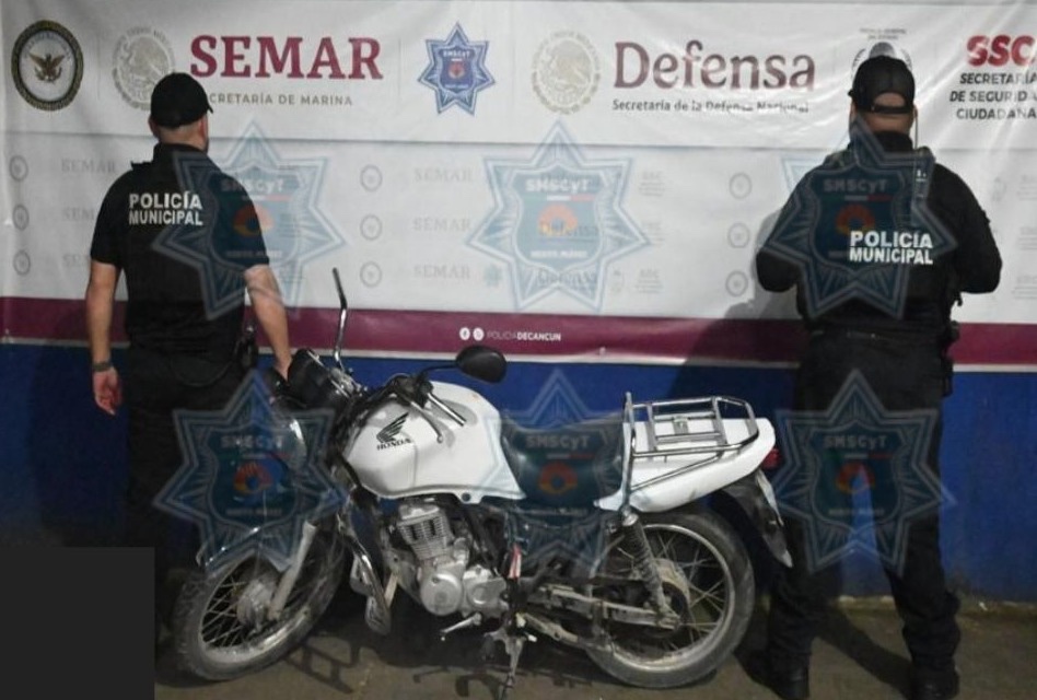 Policía Cancún recupera motocicleta robada en SM 209