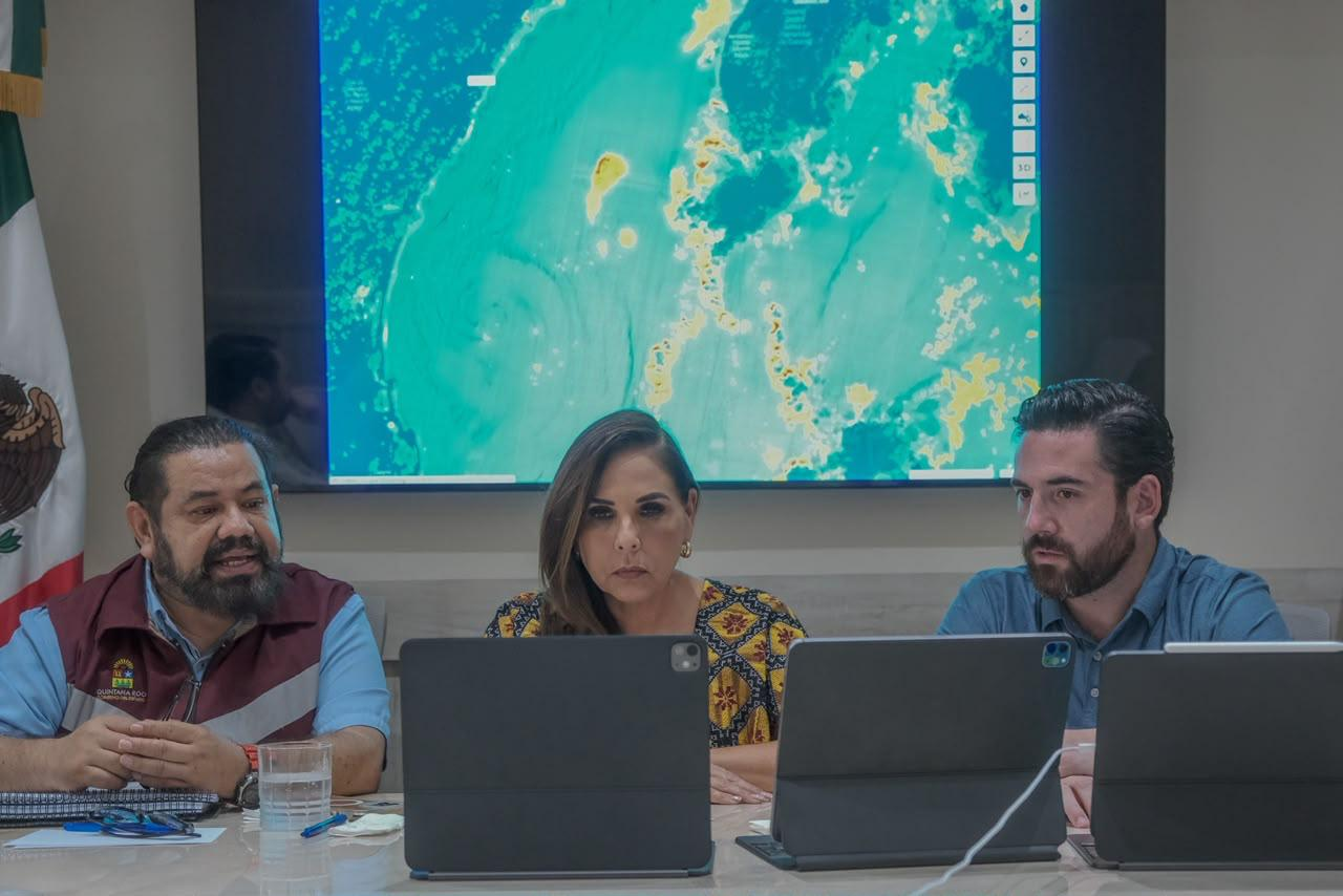 Quintana Roo refuerza estrategia contra sargazo en costas