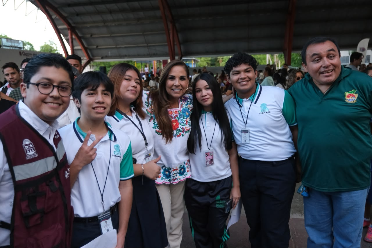 La ciencia llega a tu colonia con Planetario móvil