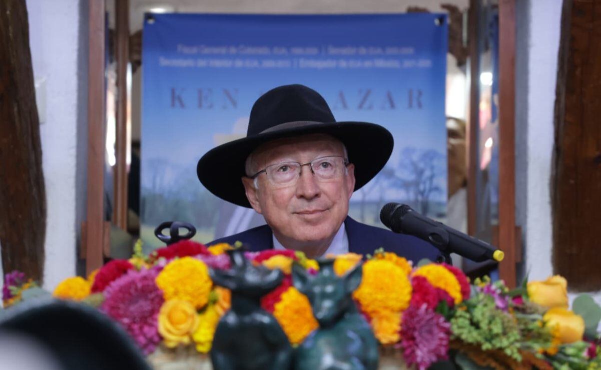 Ken Salazar responde a críticas de AMLO sobre embajadores de EU