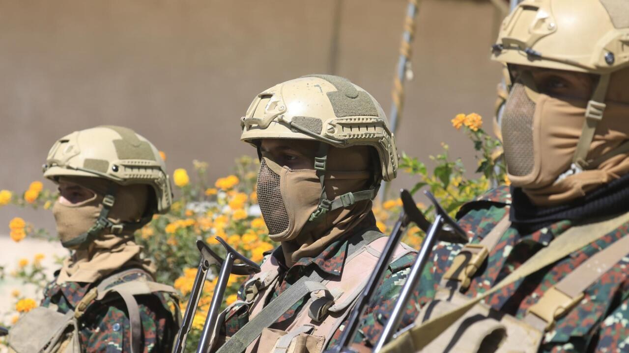 Hutíes matan a 53 soldados en ataque en Yemen