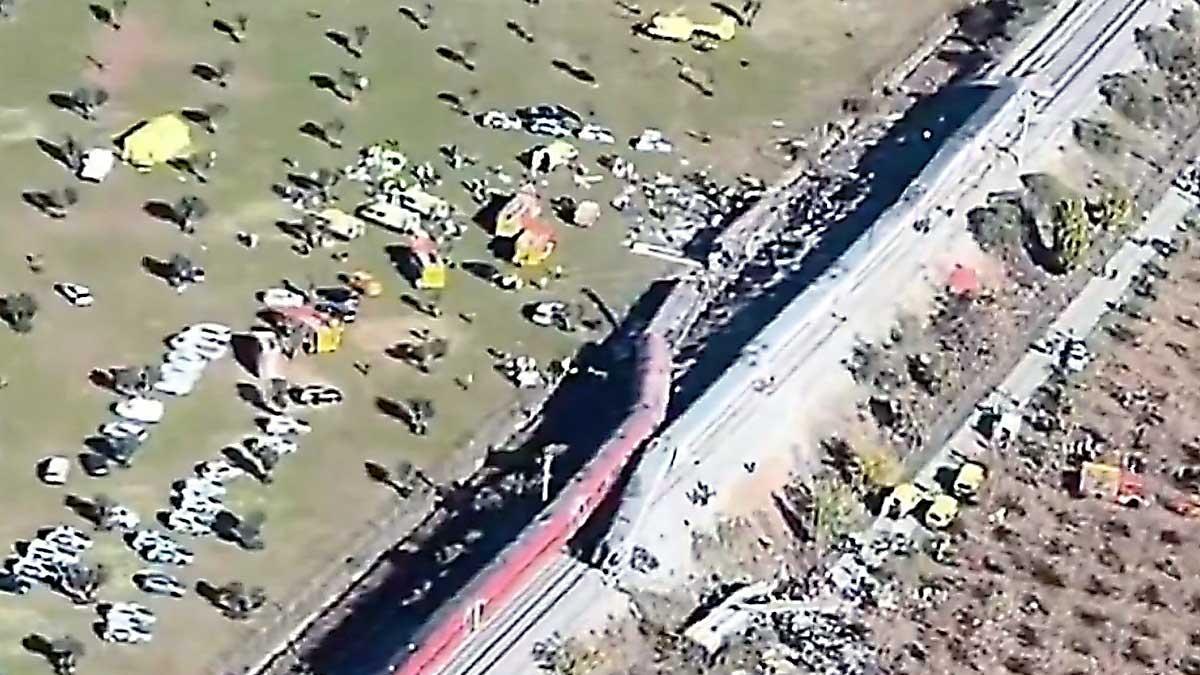 Choque de trenes en España deja al menos 31 muertos