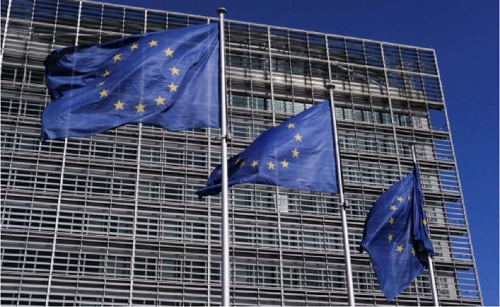 Unión Europea ofrece apoyo a Serbia para reformas clave