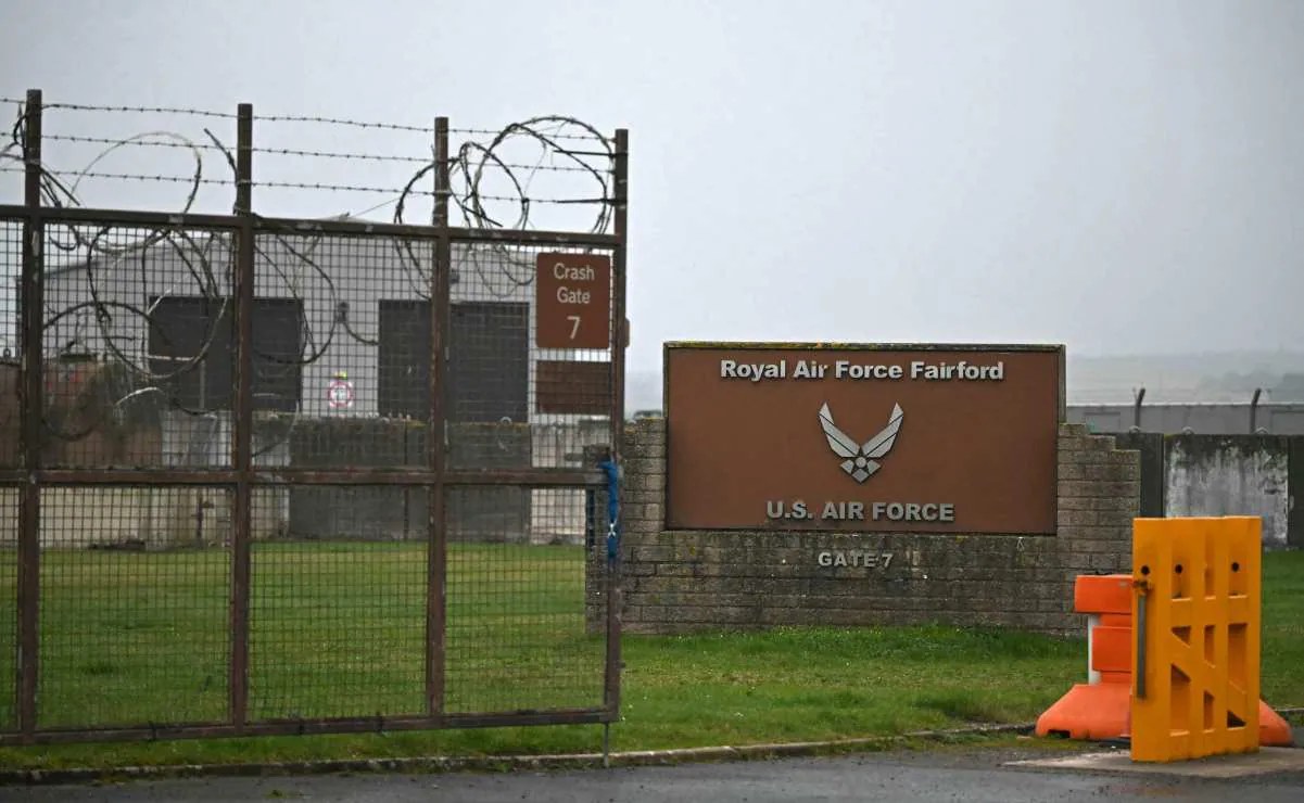 Arrestan a séptimo sospechoso cerca de base británica en Inglaterra