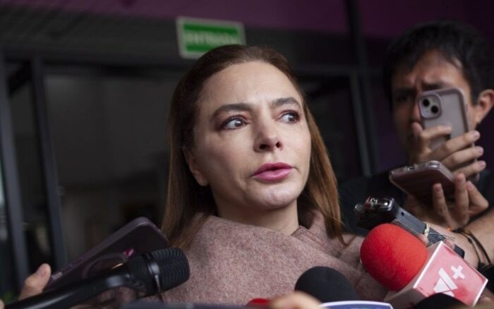 Carla Humphrey exige investigar corrupción en INE