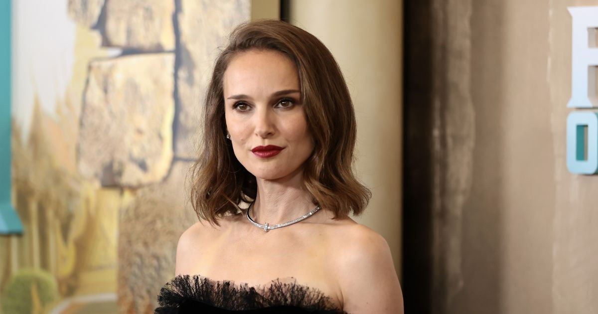 Natalie Portman habla sobre su tercer bebé y maternidad