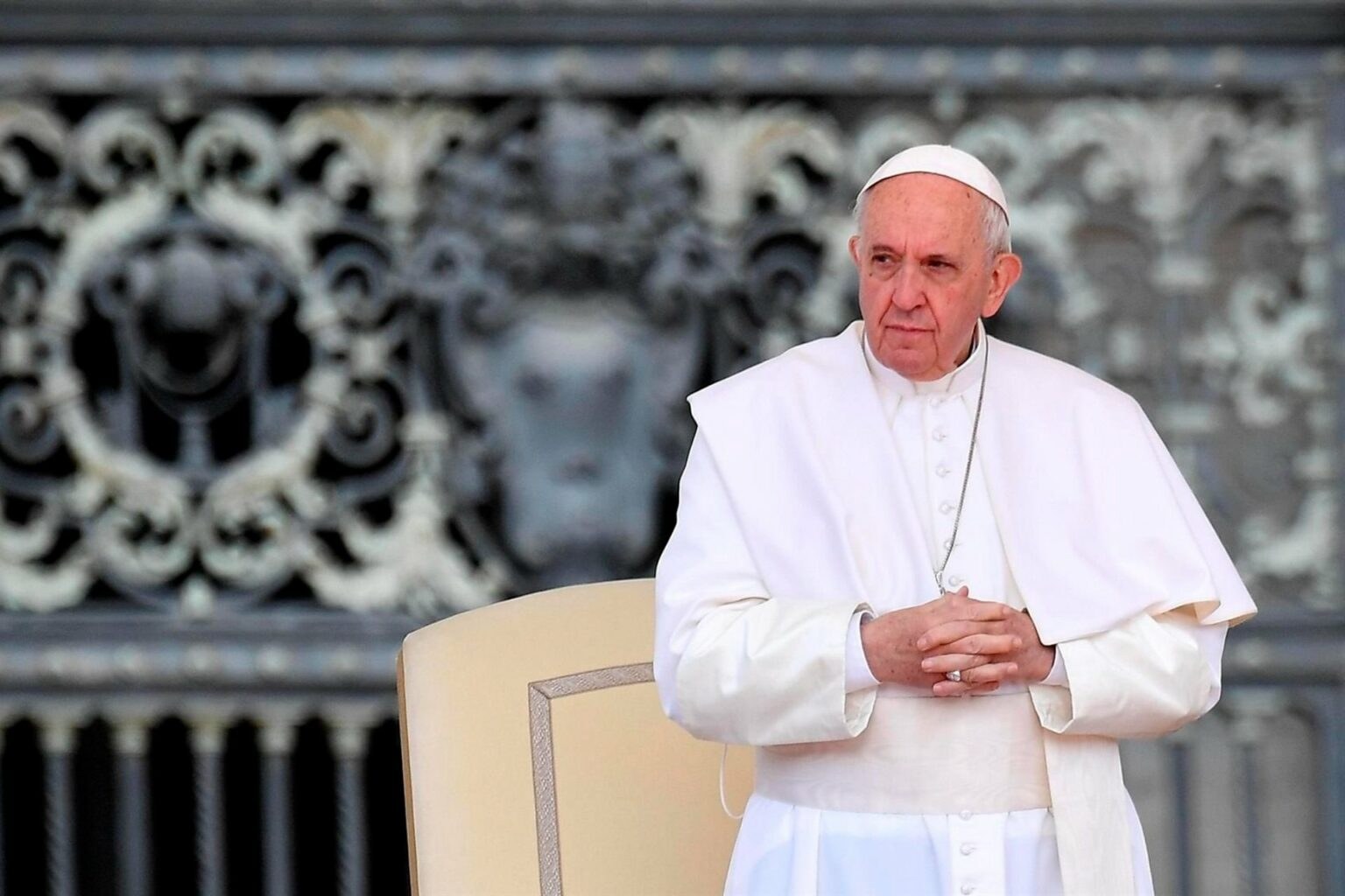 Vaticano publicará diario personal del papa Francisco