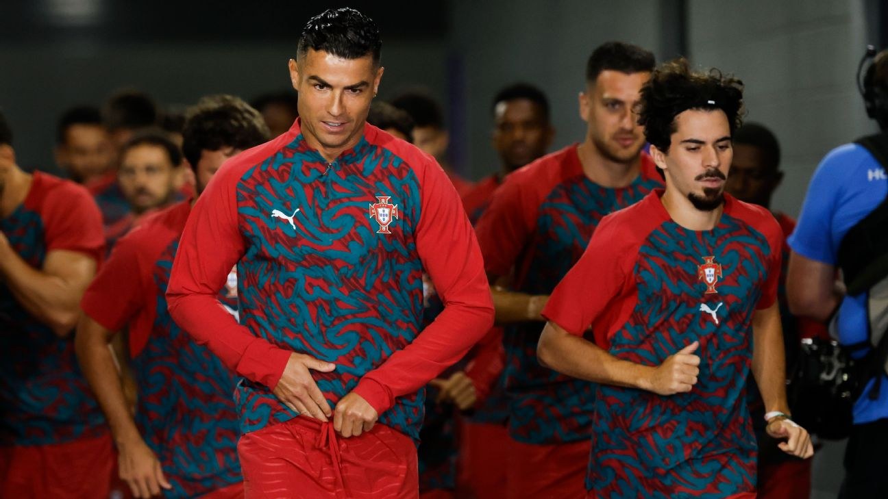 Vitinha pide resolver regreso de Cristiano a selección Portugal