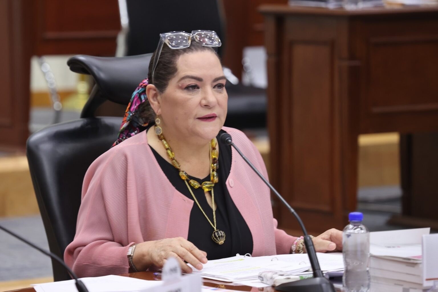 Sheinbaum exige auditorías en el INE y rechaza privilegios