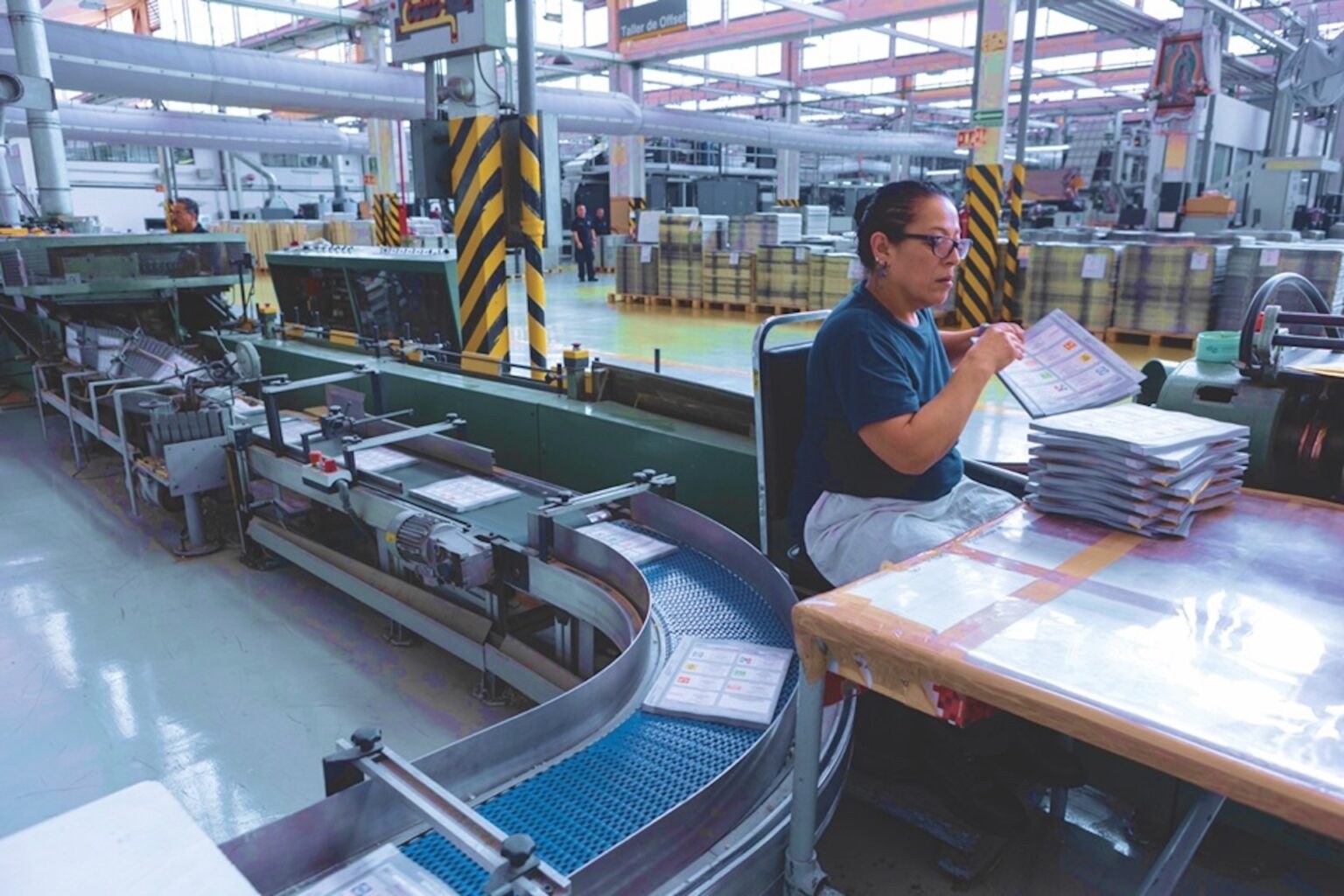 Sheinbaum propone fortalecer Talleres Gráficos de México