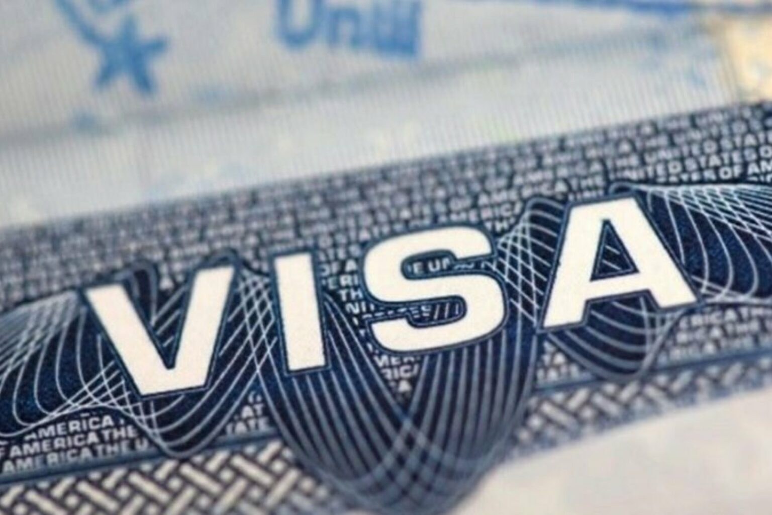 EE.UU. revoca 250 mil visas por irregularidades
