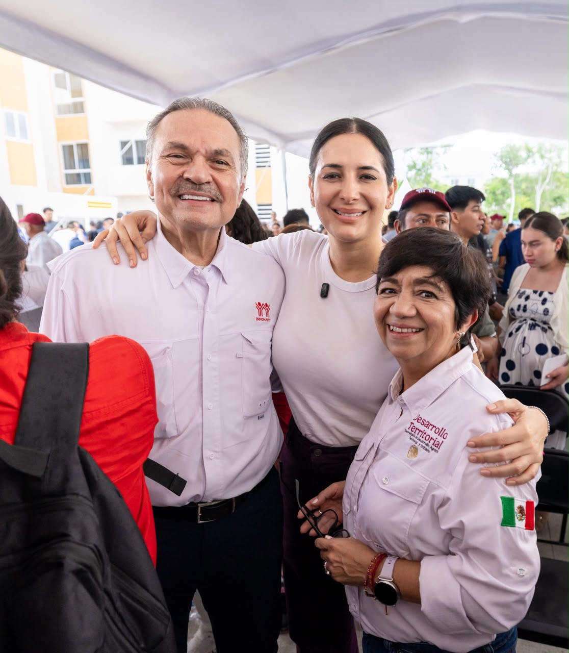 Entregan 288 viviendas y centro comunitario en Puerto Aventuras