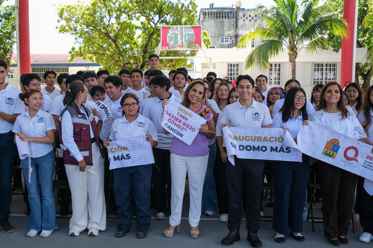 Entrega Mara Lezama domo al CREN Cancún para estudiantes