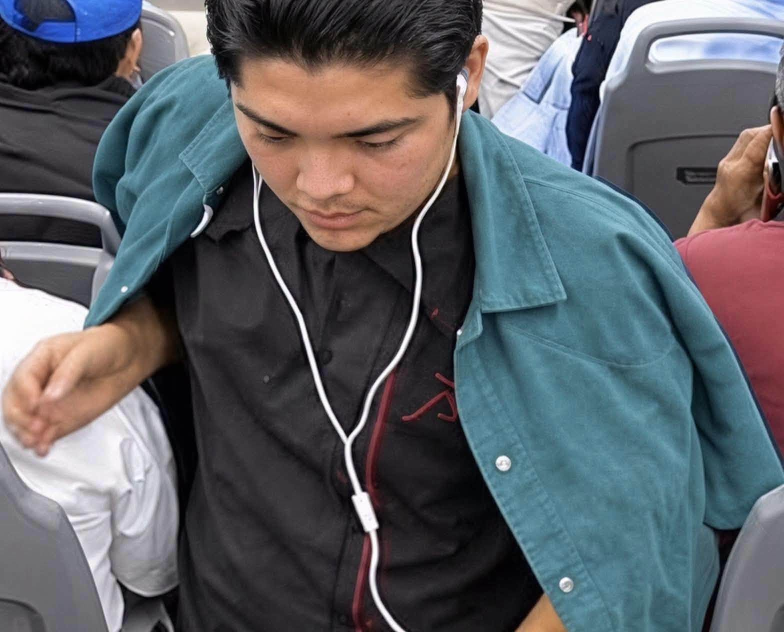 Identifican a presunto responsable de daños a camión en Cancún