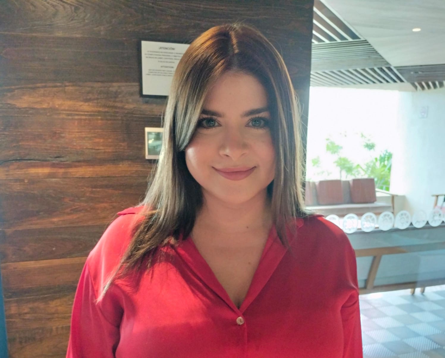 Regidora cuestiona residencia de alcaldesa de Puerto Morelos