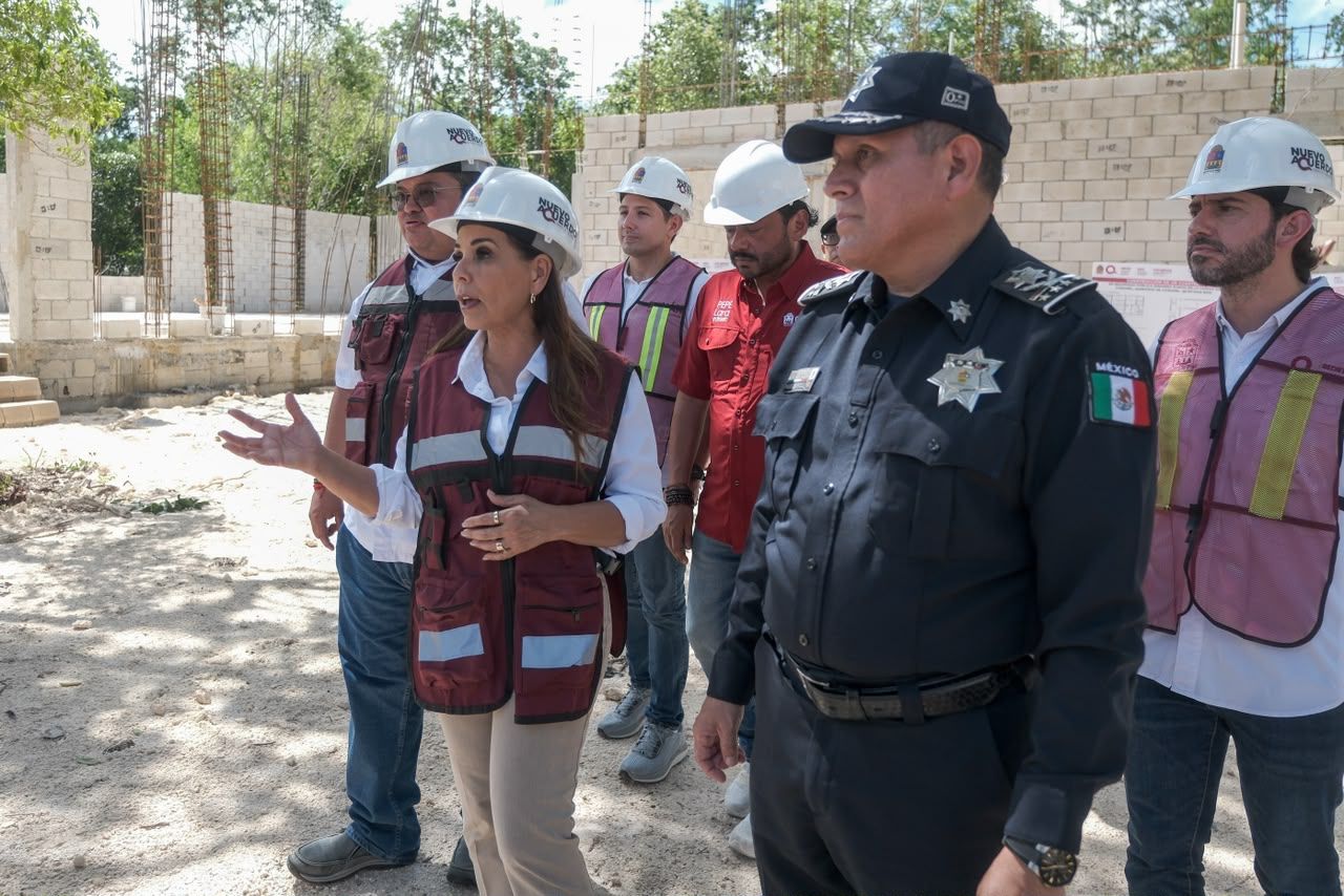 Mara Lezama supervisa nuevo cuartel en Cozumel