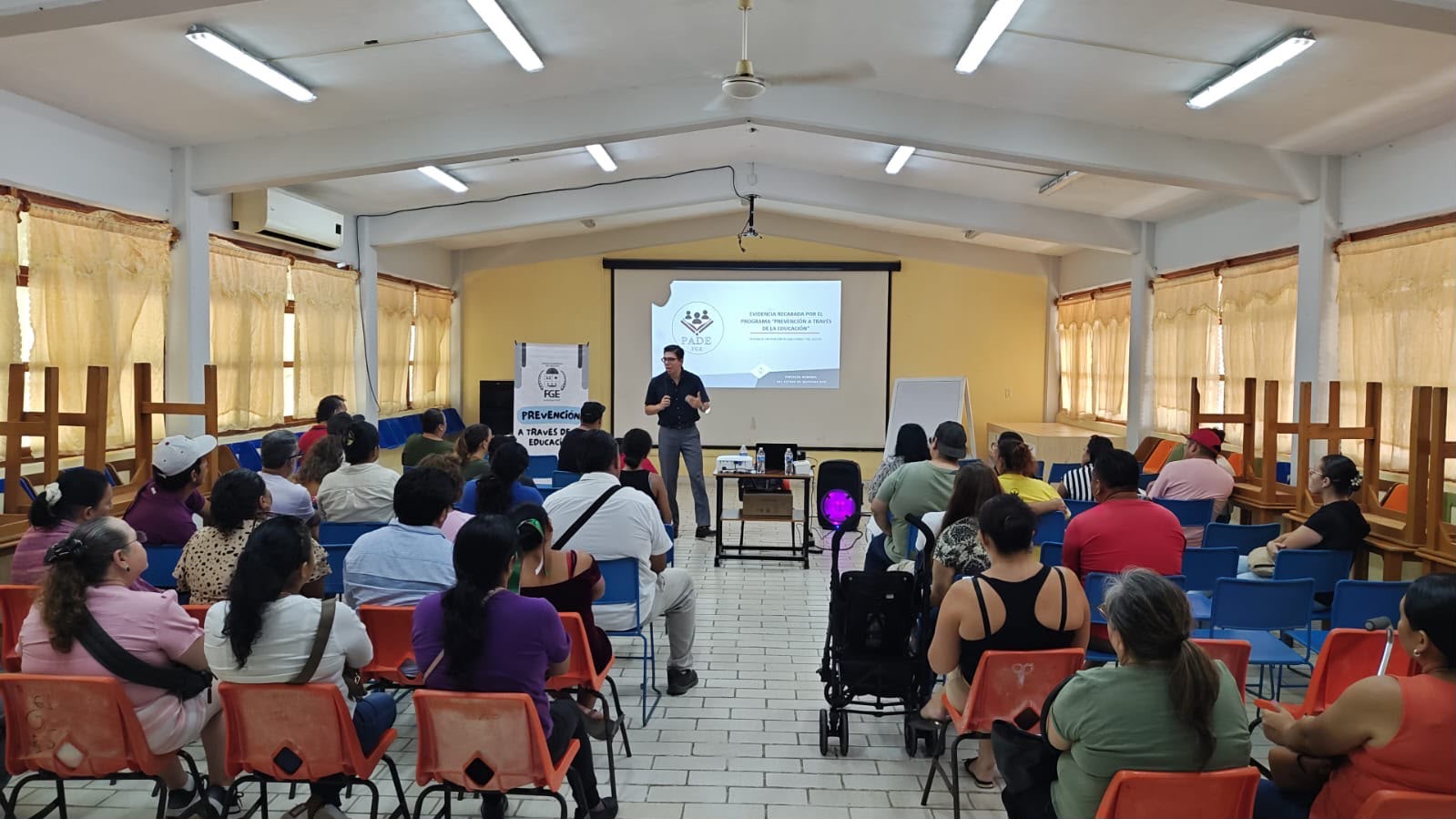 Programa educativo beneficia a 248 mil personas