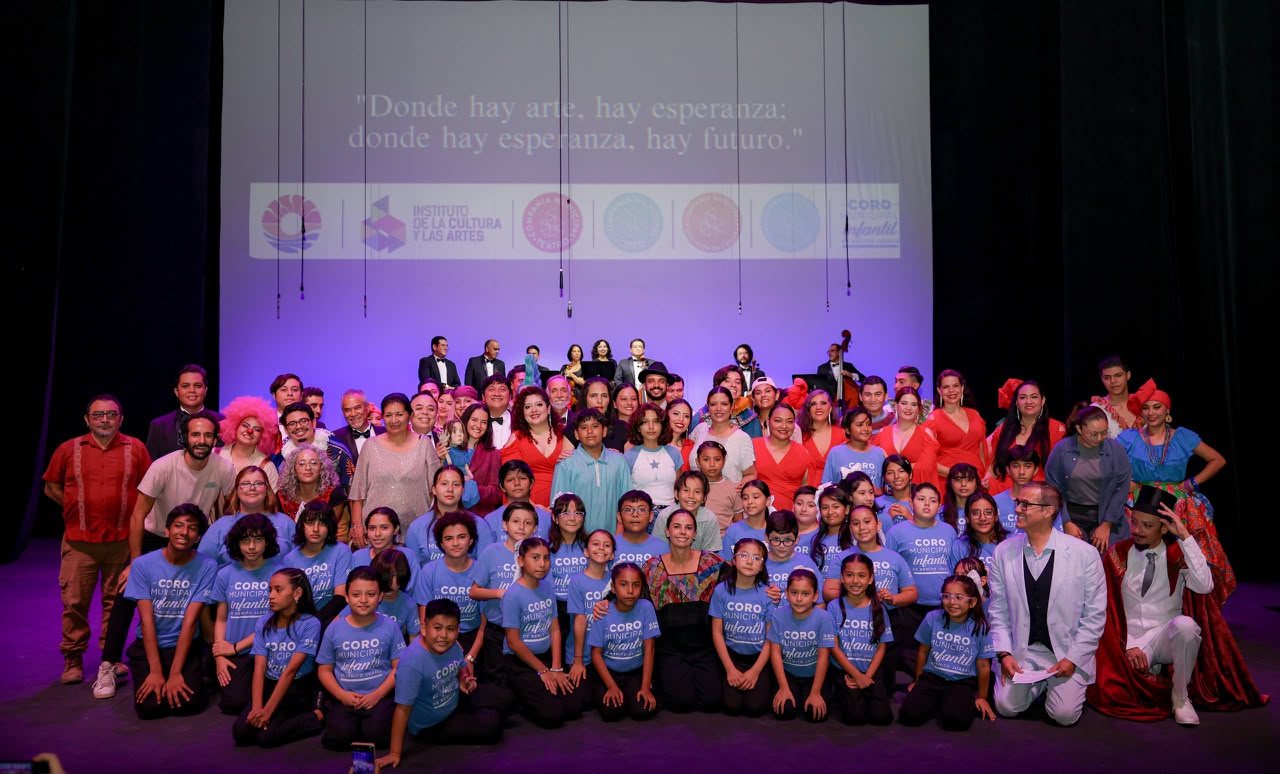 Cancún celebra aniversario de Compañías Municipales de Cultura