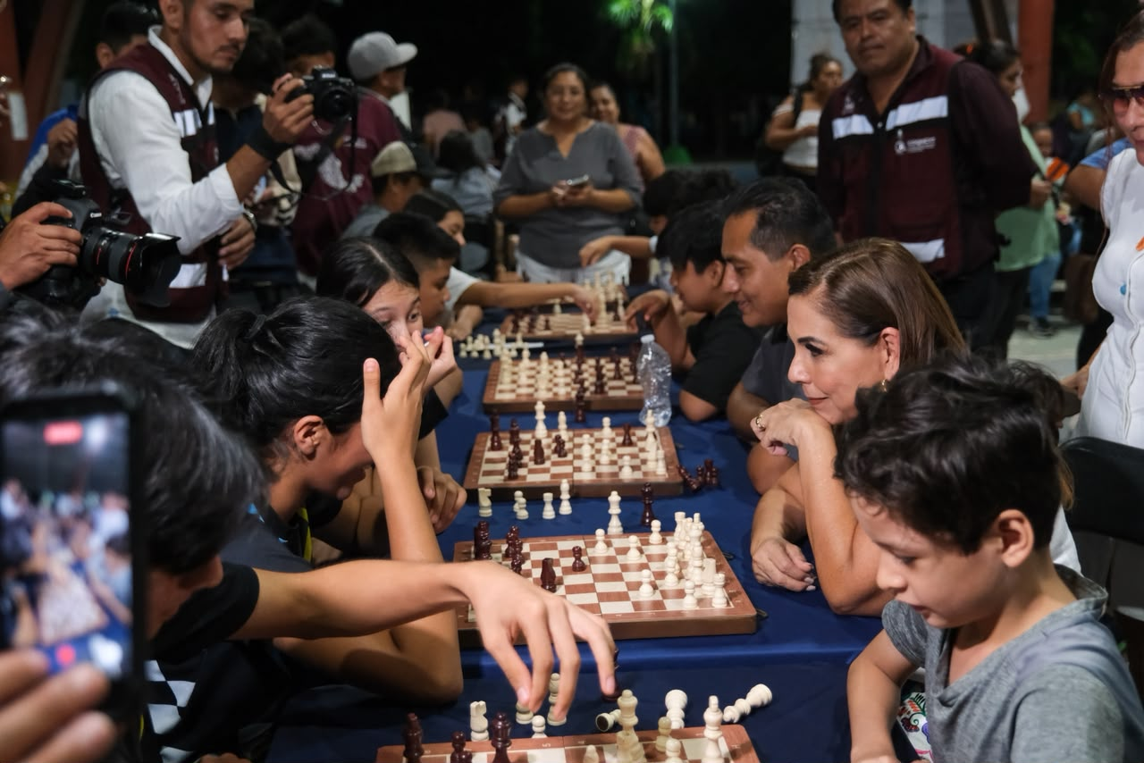 La ciencia llega a tu colonia con Planetario móvil