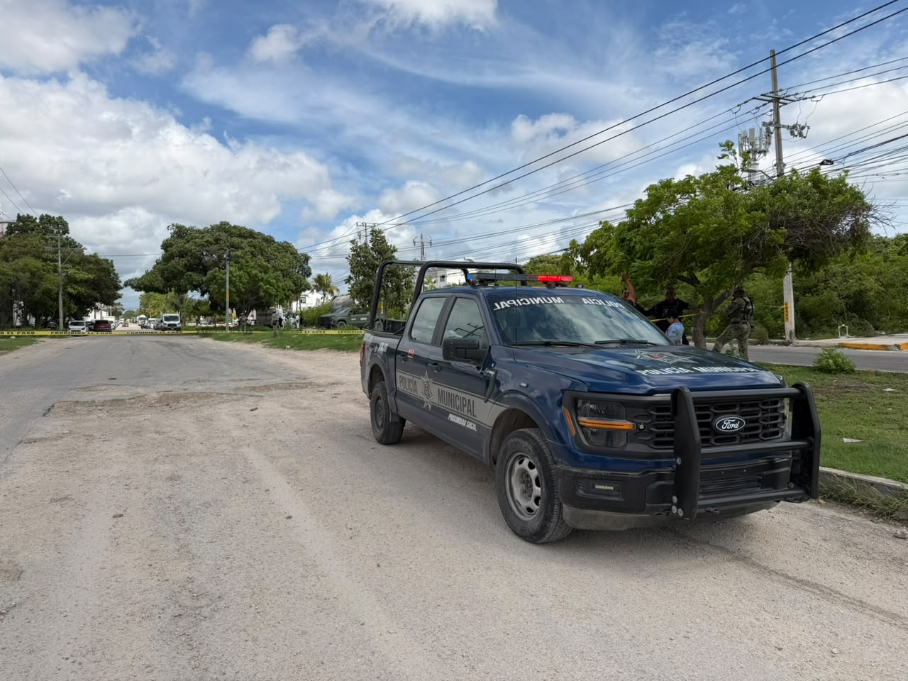 Hallan cuerpo embolsado en Región 97 de Cancún