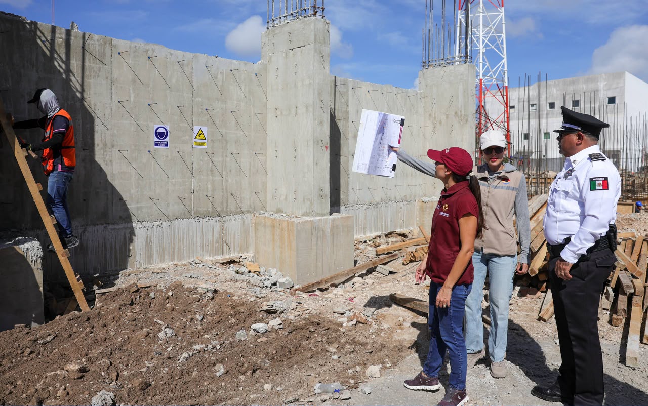 Remodelan edificio Titán para dignificar policía en Cancún
