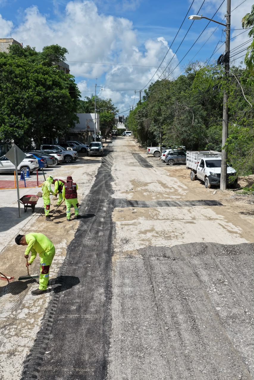Ayuntamiento inicia trabajos provisionales en avenida De los Colegios