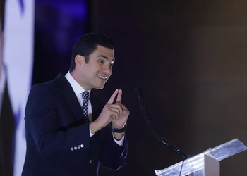 Jorge Romero denuncia que el crimen organizado ya manda en comunidades y mercados de México