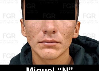 FGR decomisa cocaína líquida en el aeropuerto de Nuevo León y detiene a una persona